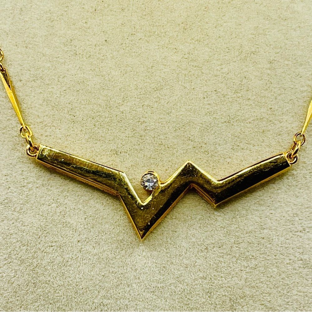 Vintage Crown Trifari Gold Tone Single Rhinestone Lightning Pendant Necklace